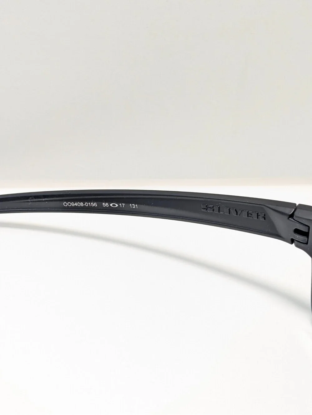 Oakley Sliver Dark Gray UV Black Outdoor Wraparound Men's Sports Sunglasses